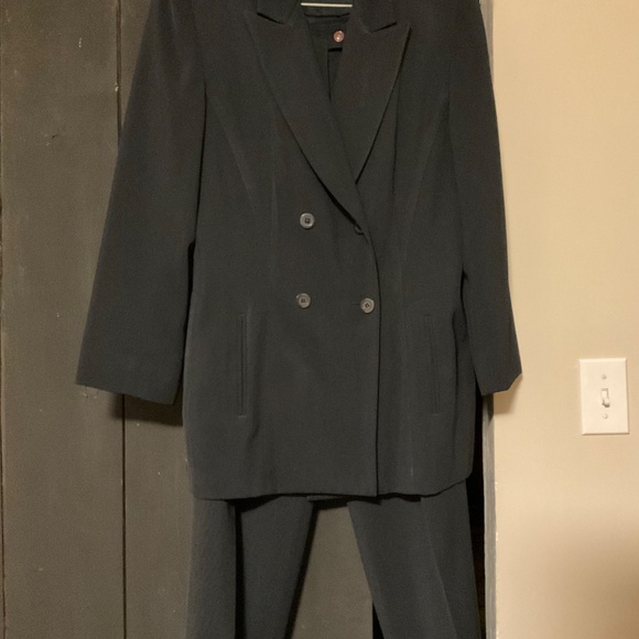 Extremely dark navy pant suit by ASL Kasper size 10 - Picture 3 of 5